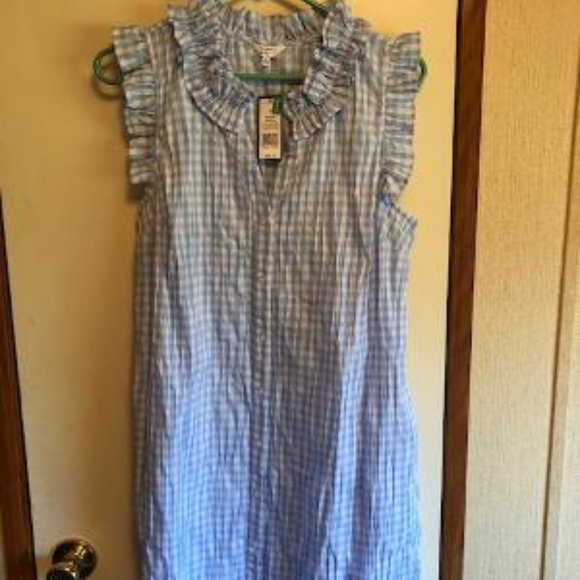 crown & ivy Dresses & Skirts - Crown & Ivy Dress